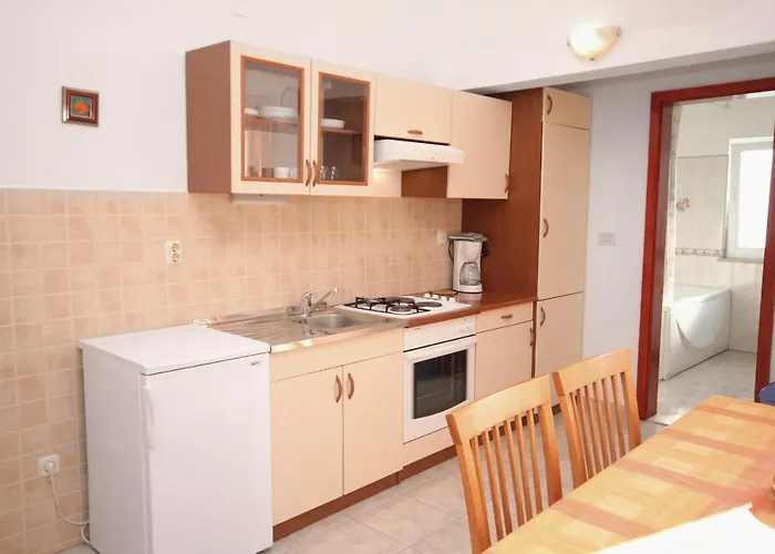 Apartamento By The Sea Postira, Brac - 3244 *