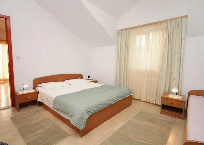 Apartamento By The Sea Postira, Brac - 3244 *